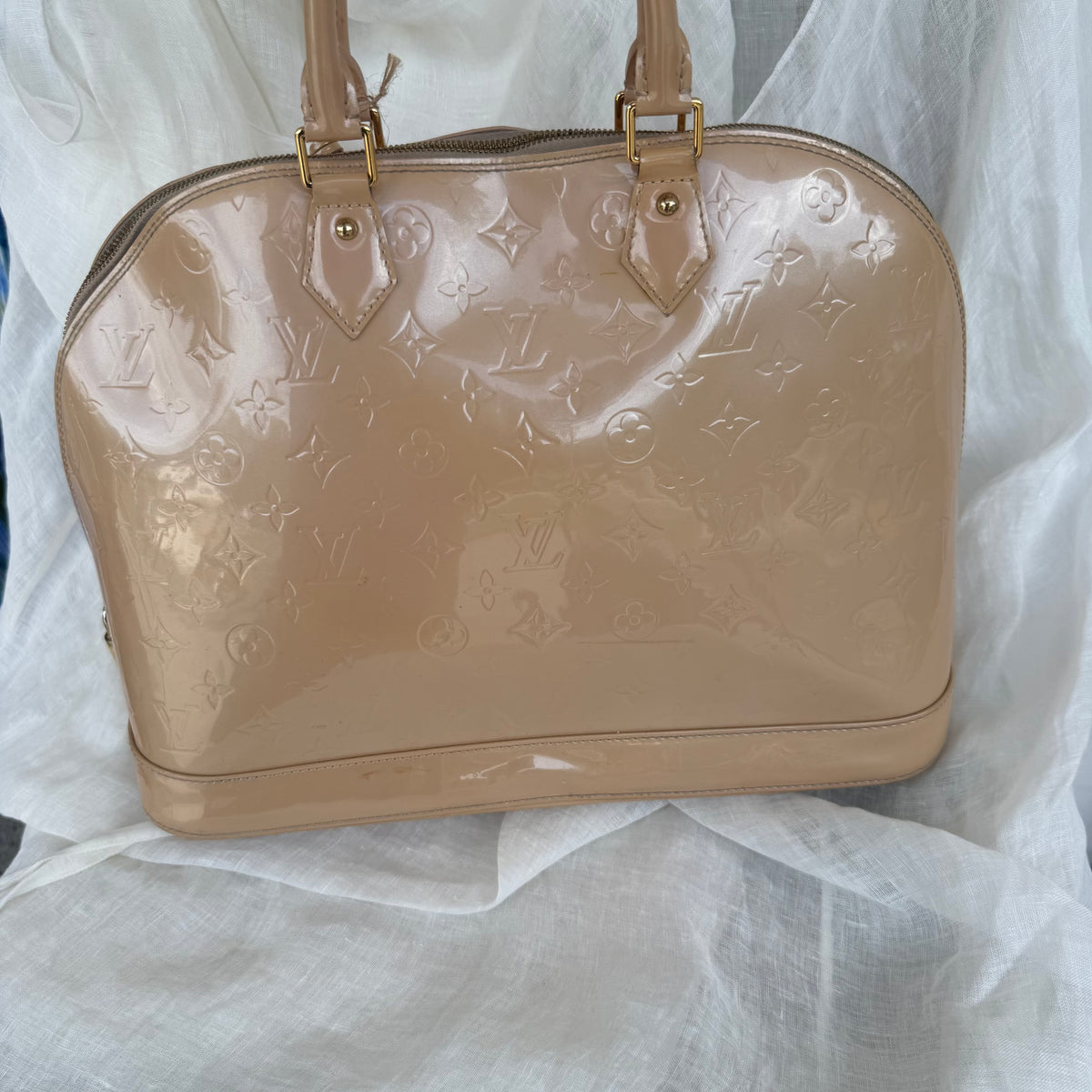 Louis Vuitton Alma GM Monogram Vernis Patent Leather Top Handle Bag