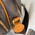 Louis Vuitton Reporter PM Monogram Crossbody Bag Vintage Double Zip